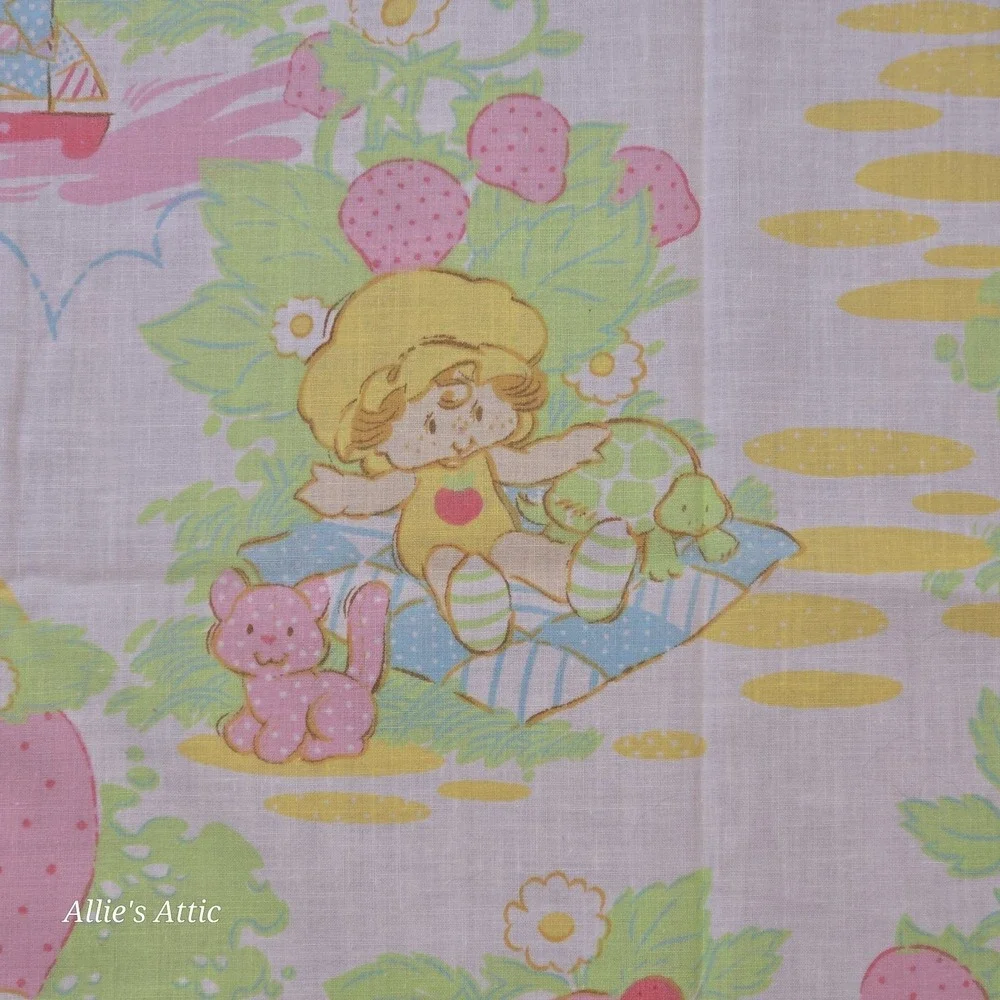 Vintage Strawberry Shortcake Friends Twin Sheet Set Fitted Flat Pillow Case 3 Pc